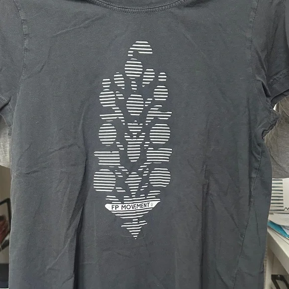 FP Movement Game Time Logo Tee - Picture 4 of 5